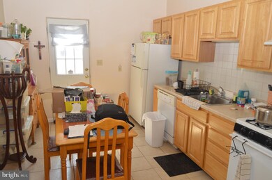 1162 Mulberry St, Reading, PA 19604 - photo 6