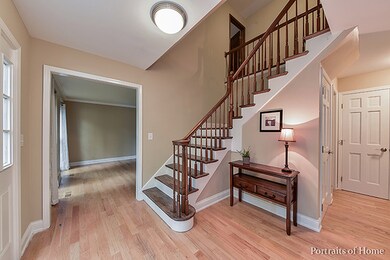 805 Biltmore Ct, Naperville, IL 60563 - photo 2