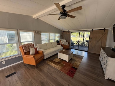 1022 La Paloma Blvd, North Fort Myers, FL 33903 - photo 5