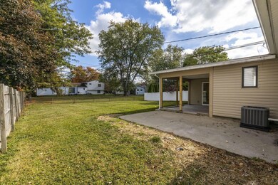 4-web-or-mls-2023-10-18 5847 Riverton Rd