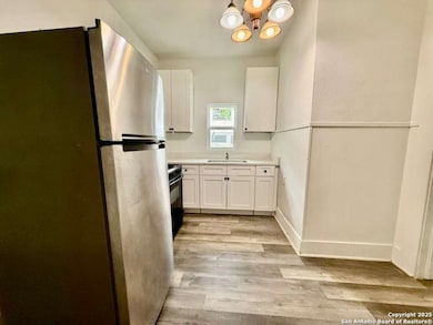 222 Lowell St unit 2, San Antonio, TX 78210 - photo 2