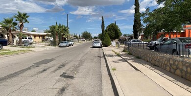 7322 Wilcox Dr, El Paso, TX 79915 - photo 4