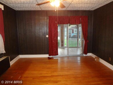 1259 Linden Ave, Halethorpe, MD 21227 - photo 4