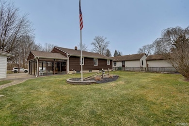 56 Leonhardt St, North Tonawanda, NY 14120 - photo 5