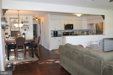 96 Shoreline Dr, Atco, NJ 08004 - photo 4