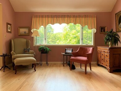 35 Lebeaux Dr, Shrewsbury, MA 01545 - photo 4