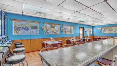 Interior Restaurant 1