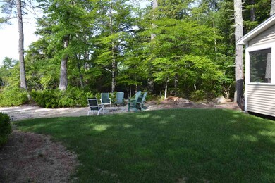 7 Whortleberry Island, Mirror Lake, NH 03853 - photo 5