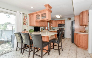 353 Lloyd Rd, Matawan, NJ 07747 - photo 5