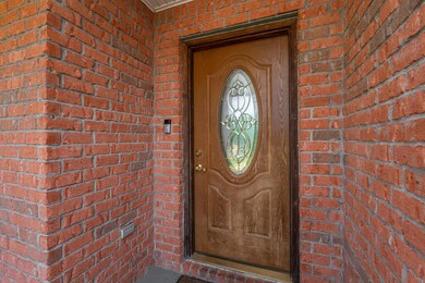7-web-or-mls-2652 Paddock Circle Exterio