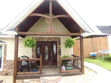 1042 S Main St, Jellico, TN 37762 - photo 2