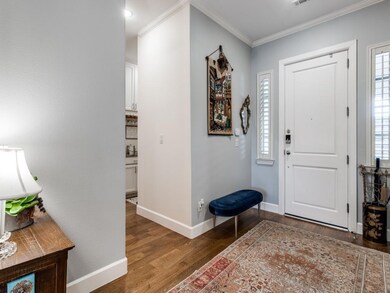 5800 Mccommas Blvd unit A301, Dallas, TX 75206 - photo 2