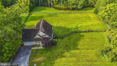 410 Counterfeit Way, Bunker Hill, WV 25413 - photo 2