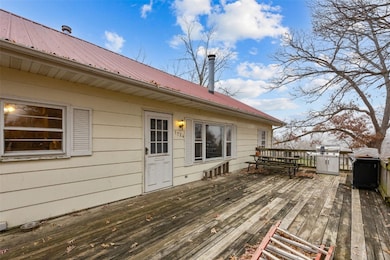 1724 O Ave NW, Cedar Rapids, IA 52405 - photo 3