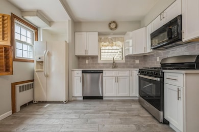 72 Spruce St, West Hempstead, NY 11552 - photo 7