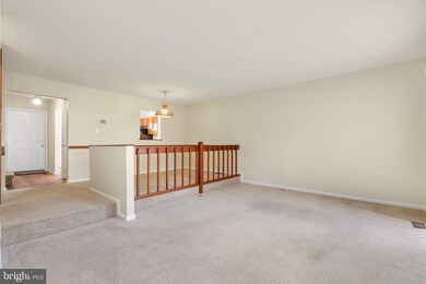 735 Saint Michaels Dr, Bowie, MD 20721 - photo 4