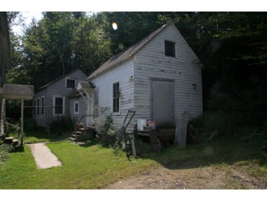 501 Old Center Rd, Saint Johnsbury, VT 05819 - photo 2