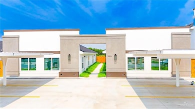 3506 S Dominique Dr, Pharr, TX 78577 - photo 2