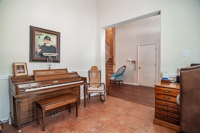 2834 Trevino Ct, Friendswood, TX 77546 - photo 5