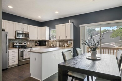 12996 Redman Cir, Omaha, NE 68164 - photo 7