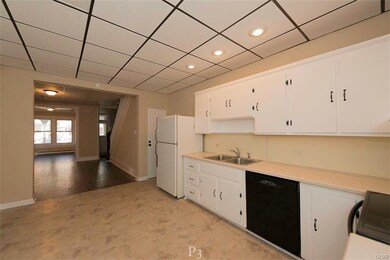 319 N 16th St, Allentown, PA 18102 - photo 6