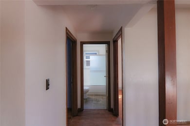 6825 S Lawrence St, Tacoma, WA 98409 - photo 7