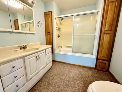 717 Fulton Ave, Kingstree, SC 29556 - photo 6