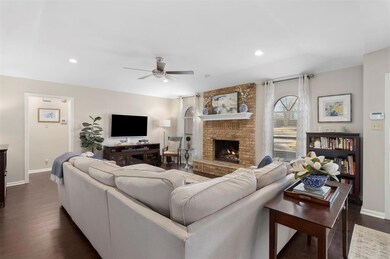 6106 Stoneleigh Dr, Tyler, TX 75703 - photo 5