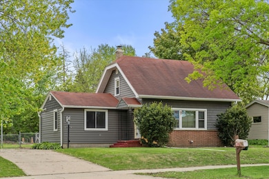 7911 W Cold Spring Rd, Greenfield, WI 53220 - photo 2