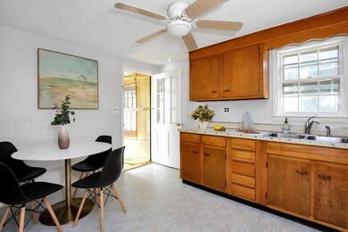 34 Richard Cir, Woburn, MA 01801 - photo 5