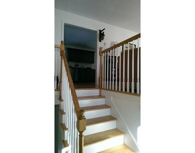 98 Cortis Rd, Dudley, MA 01571 - photo 4