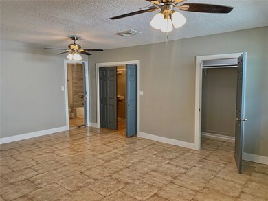 10435 Rockaway Dr, Houston, TX 77016 - photo 5