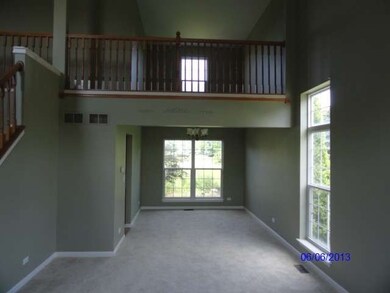 133 Greenview Ct, North Aurora, IL 60542 - photo 2