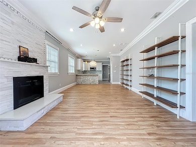 731 Guernsey St, Orlando, FL 32804 - photo 3