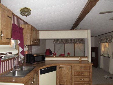 13358 E 47th Dr, Yuma, AZ 85367 - photo 6