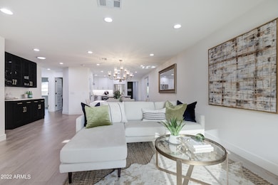 4235 N 35th Way, Phoenix, AZ 85018 - photo 6