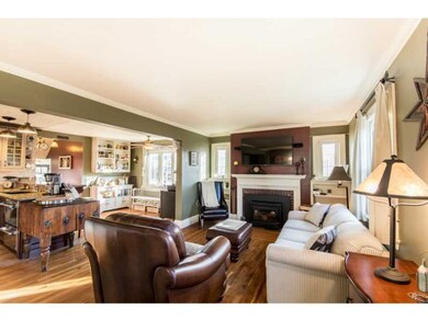Living Room.
