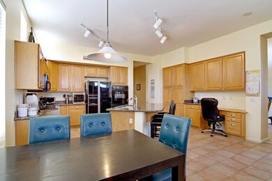 Eat in Kitchen