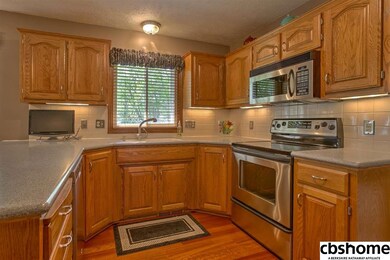 4334 S 169th Avenue Cir, Omaha, NE 68135 - photo 6