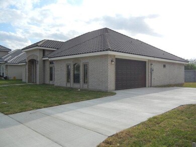 3711 Danubio Dr unit 79, Edinburg, TX 78539 - photo 2