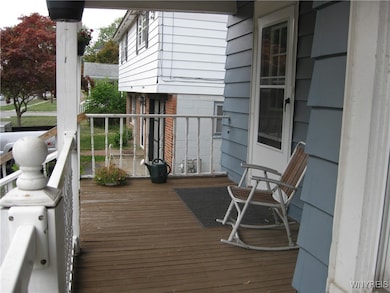 37 W Drullard Ave, Lancaster, NY 14086 - photo 2