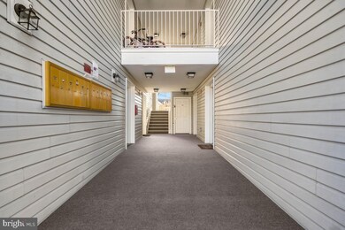 2609 Camelback Ln unit 4, Silver Spring, MD 20906 - photo 3