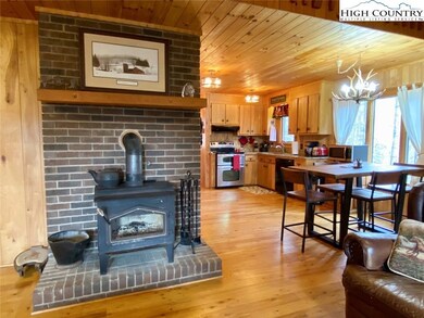 750 Holleridge Rd, Ferguson, NC 28624 - photo 5