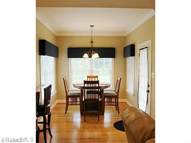 129 Postell Dr, Statesville, NC 28625 - photo 3