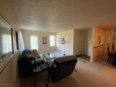 200 Wycoff Way unit 200, Middlesex, NJ 08846 - photo 5