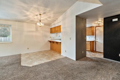 Open Floor plan!