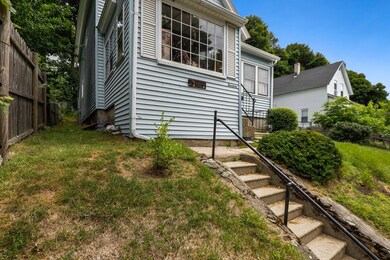 14 Minthorne St, Worcester, MA 01603 - photo 4