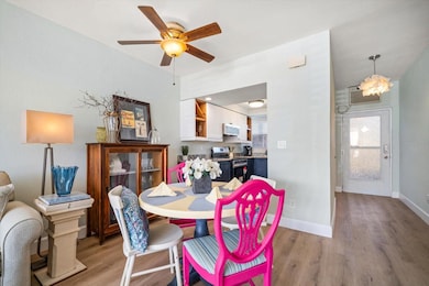 7050 Sunset Way unit 6, Saint Pete Beach, FL 33706 - photo 6