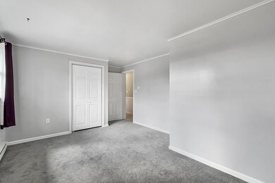 86 Dracut Rd, Hudson, NH 03051 - photo 7