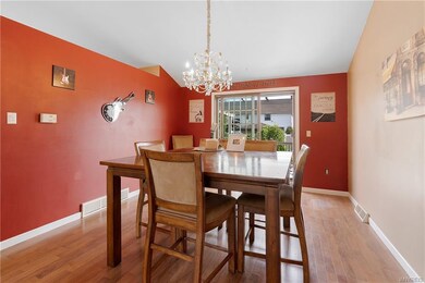 285 Selkirk Dr, North Tonawanda, NY 14120 - photo 7